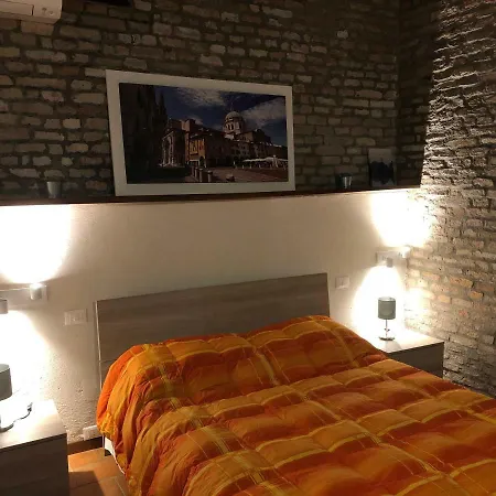 Apartment Alloggio Mirella *